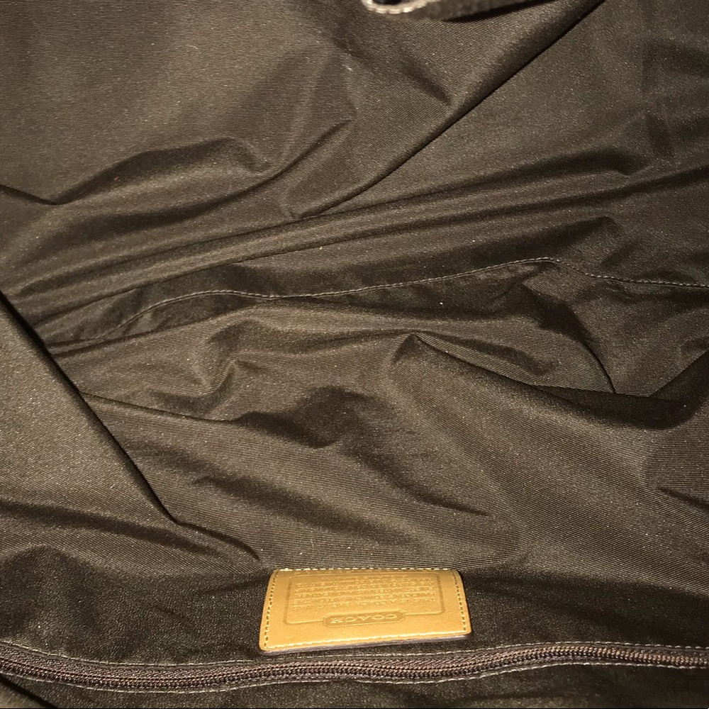 Duffle Bag - Picture 4 of 7
